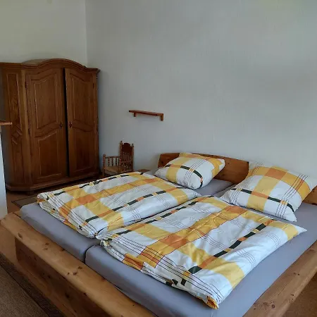 Monteurzimmer Bei Der Gaertnerei Apartamento